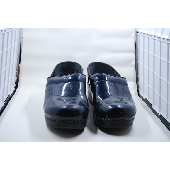 Dansko Womens Clogs  EU 38 US 7.5-8 Blue Patent Leather Comfortable - Picture 1 of 4